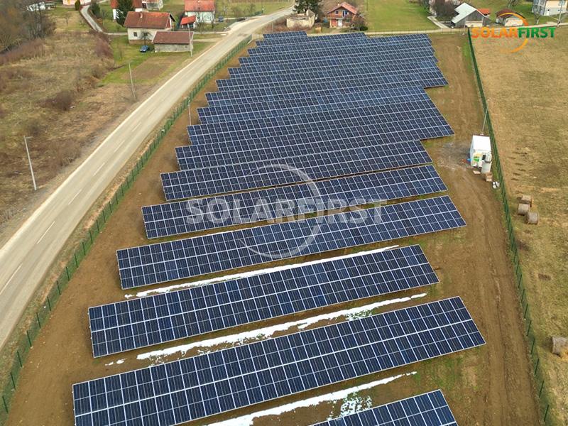 711.7KWp 지상 마운트 보스니아 헤르체고비나