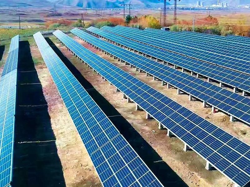글로벌 PV 모듈 수요 예측: 공급 제약 속 2022년 240GW